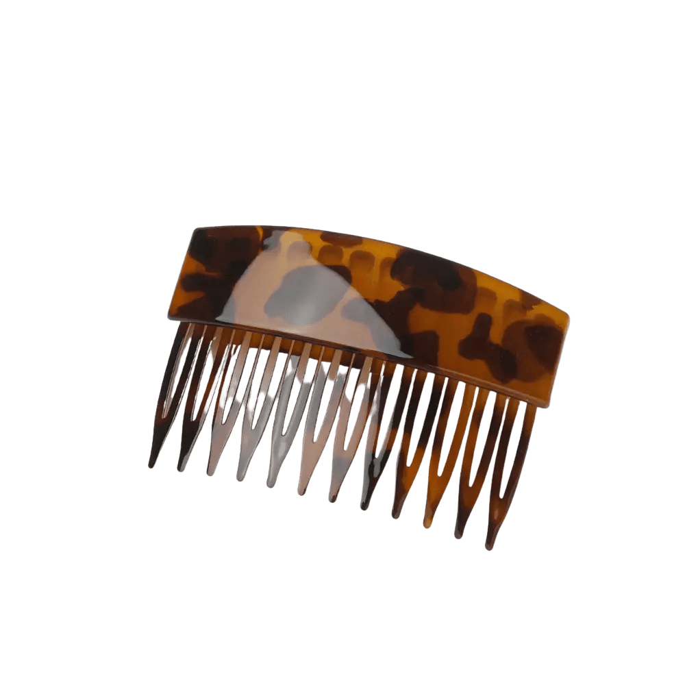 tortoiseshell claw clip close up hair accessory